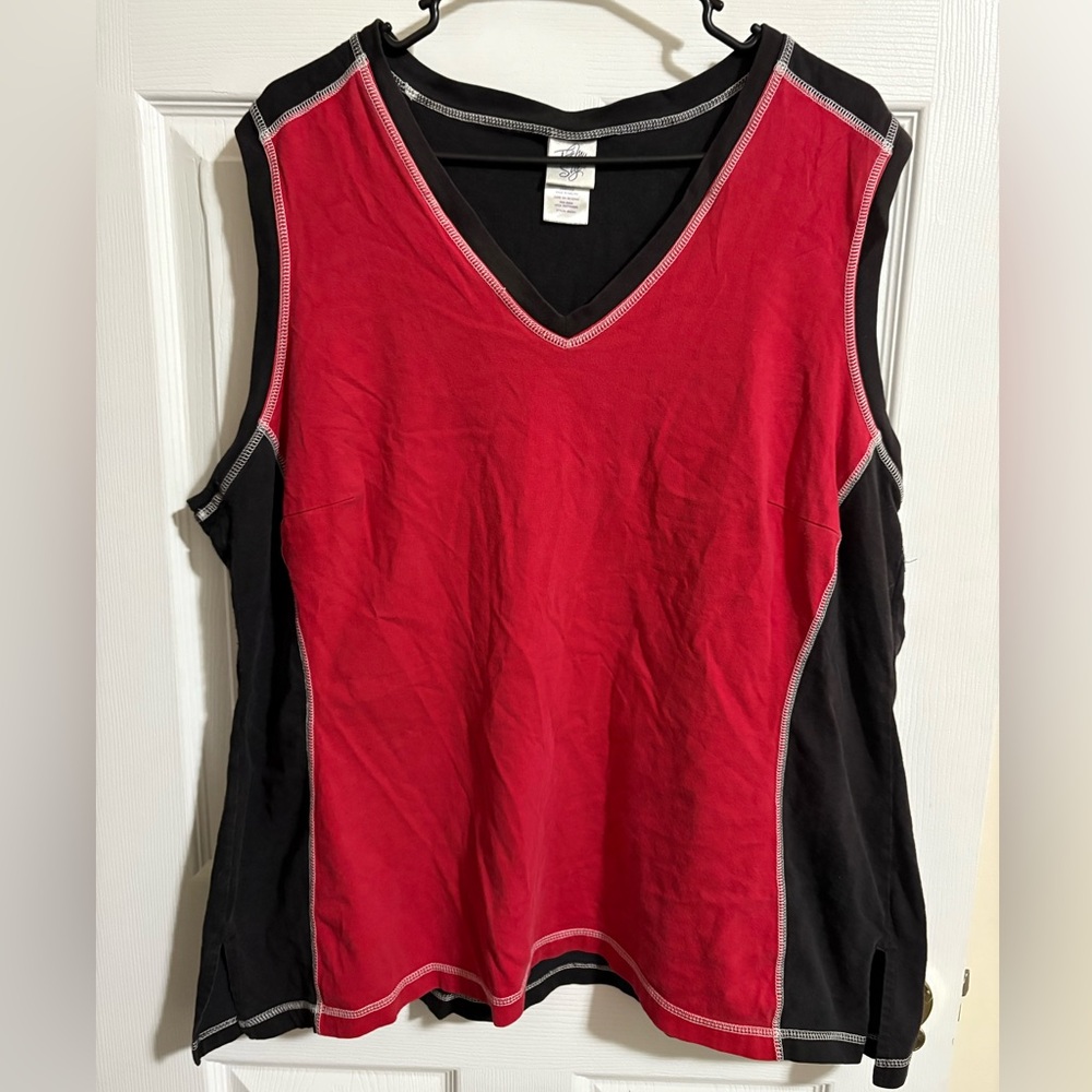 Red and Black Sleeveless Tank Plus Size